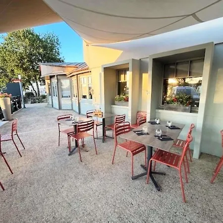 Ibis Sud 3* Πουατιέ