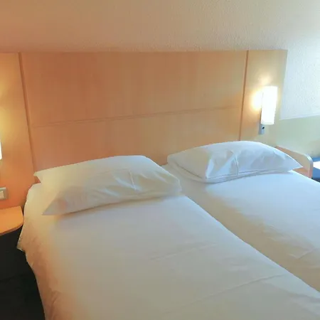 Ibis Sud Πουατιέ