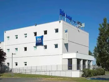 Ibis Sud 3* פואטייה